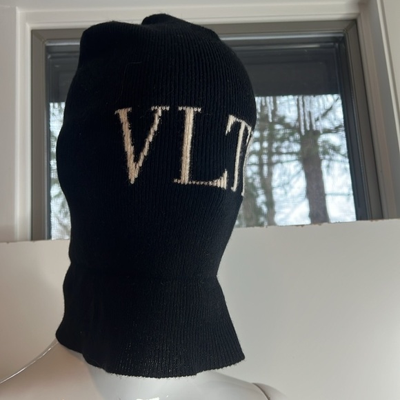Valentino Black Valentino Garavani VLTN Beanie Virgin Wool Cashmere - Picture 3 of 6